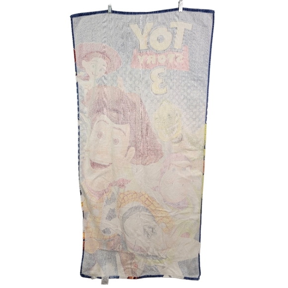 Disney Pixar Toy Story 3 Vintage Beach Pool Graphic Oversized Towl - Picture 10 of 15